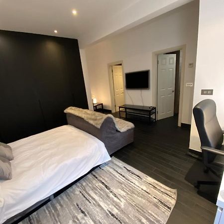 Beautiful Modern Studio In High Street Kensington Apartamento Londres Exterior foto