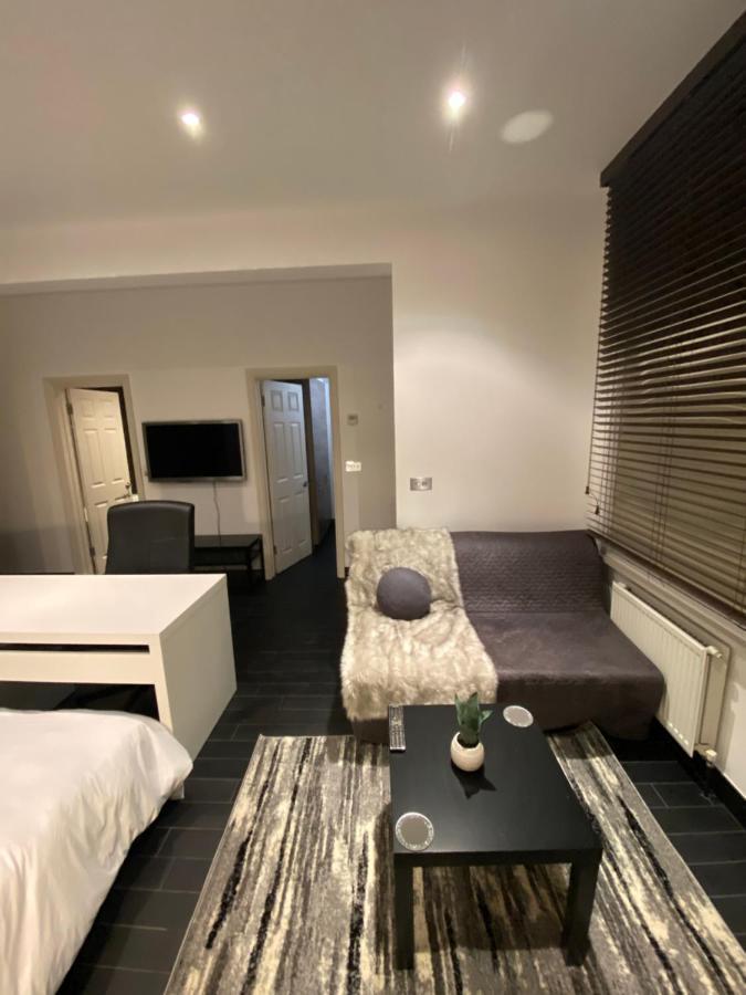 Beautiful Modern Studio In High Street Kensington Apartamento Londres Exterior foto