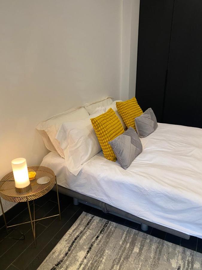 Beautiful Modern Studio In High Street Kensington Apartamento Londres Exterior foto