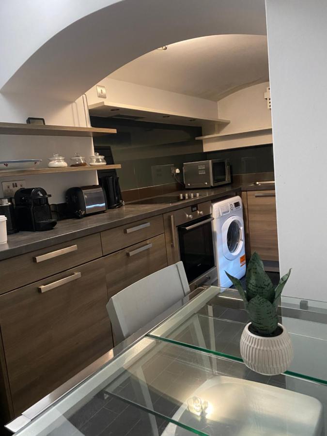 Beautiful Modern Studio In High Street Kensington Apartamento Londres Exterior foto